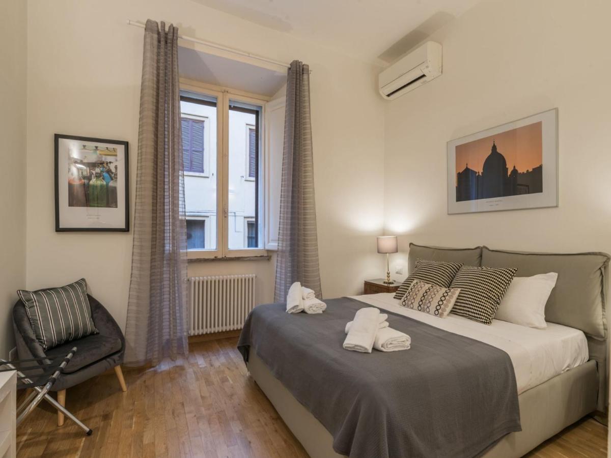The Best Rent - Elegant Flat Near Colosseum Róma Kültér fotó
