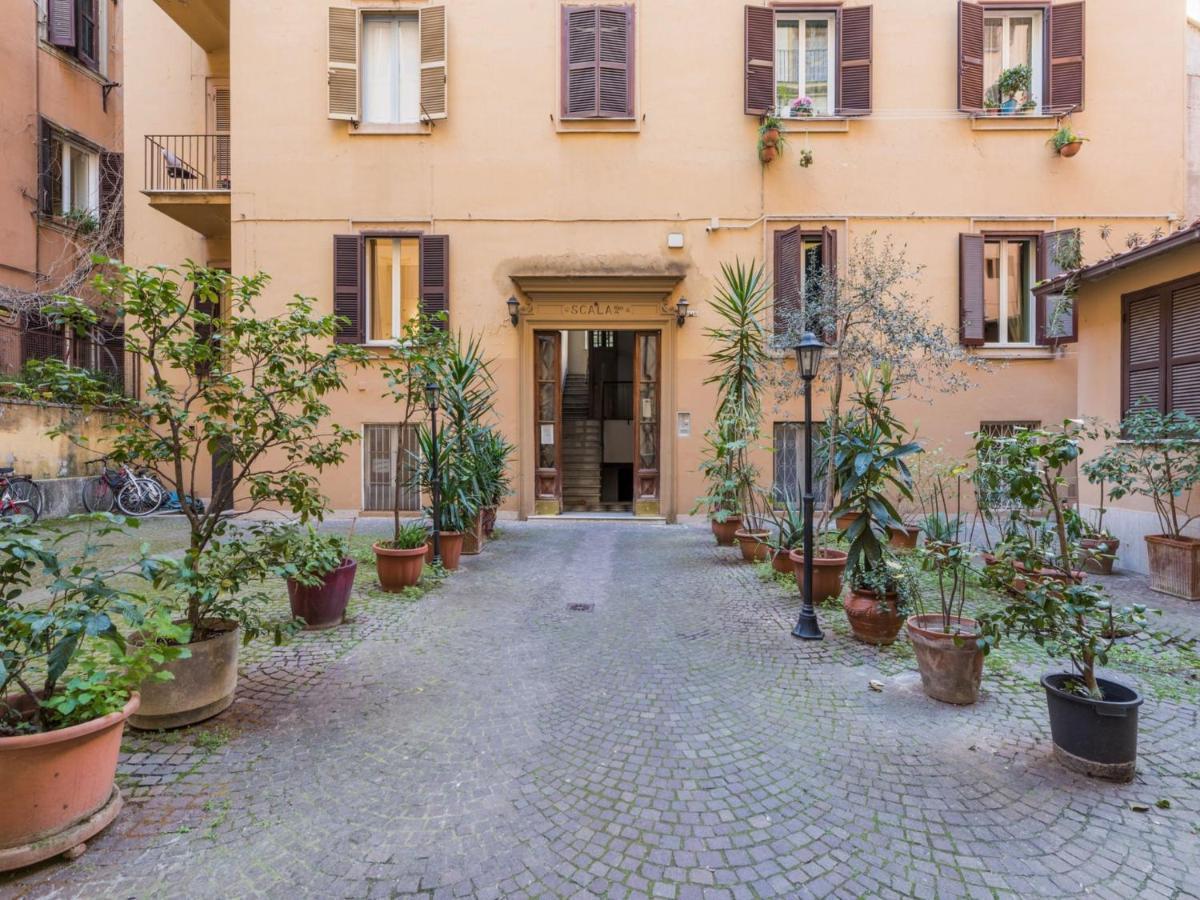 The Best Rent - Elegant Flat Near Colosseum Róma Kültér fotó