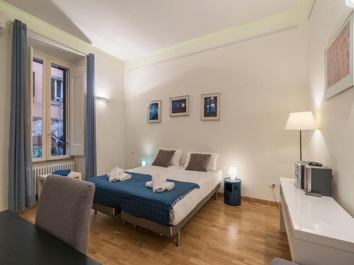 The Best Rent - Elegant Flat Near Colosseum Róma Kültér fotó