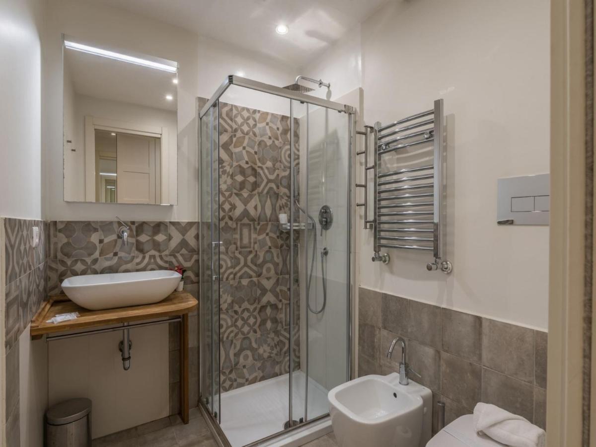 The Best Rent - Elegant Flat Near Colosseum Róma Kültér fotó